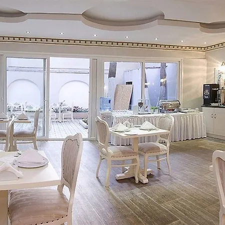 Отель Fuat Bey Palace &