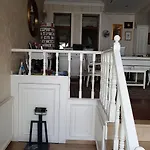 Hotel Fuat Bey Palace &