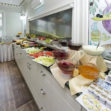 Fuat Bey Palace & Hotel Estambul