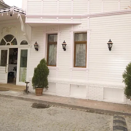 Bed & Breakfast Fuat Bey Palace & 3*