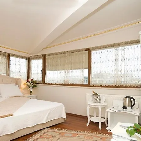 Bed & Breakfast Fuat Bey Palace & Istanbul