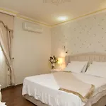 Ξενοδοχείο Fuat Bey Palace &