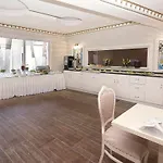 酒店 Fuat Bey Palace &