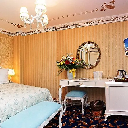 ホテル Fuat Bey Palace & 4*