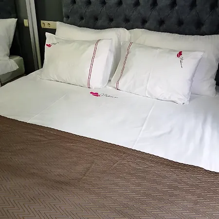 Fuat Bey Palace & 4*