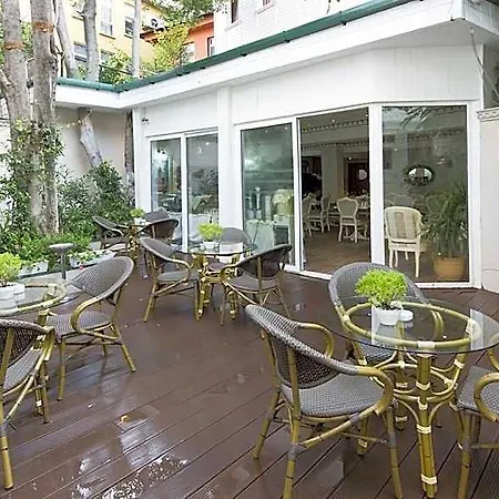 Hotel Fuat Bey Palace & Istambul