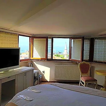 Fuat Bey Palace & Hotel