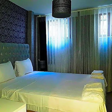 Hotel Fuat Bey Palace & Istambul