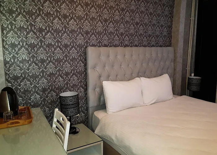 Hotel Fuat Bey Palace & Istanbul