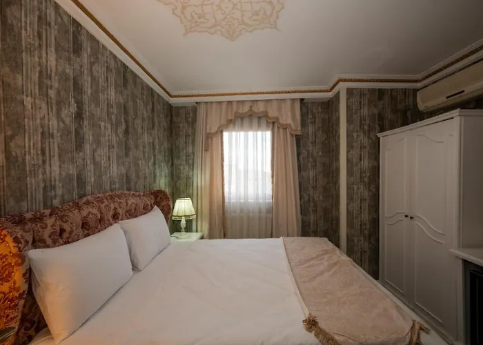 Fuat Bey Palace & Hotel