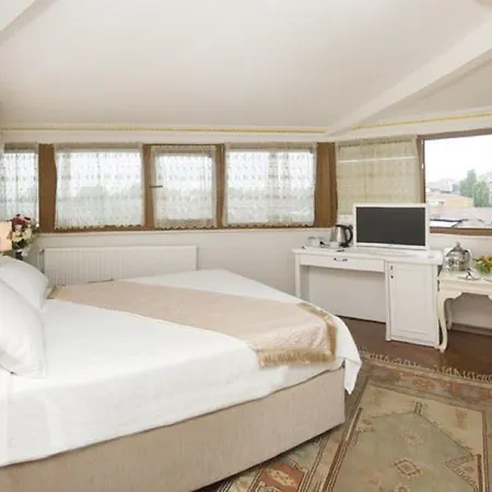 Hotell Fuat Bey Palace & 4*