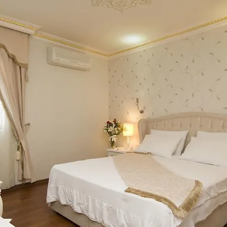 Hotell Fuat Bey Palace &