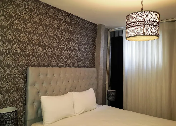 Hotel Fuat Bey Palace &