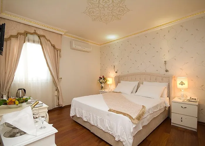Fuat Bey Palace & Hotel