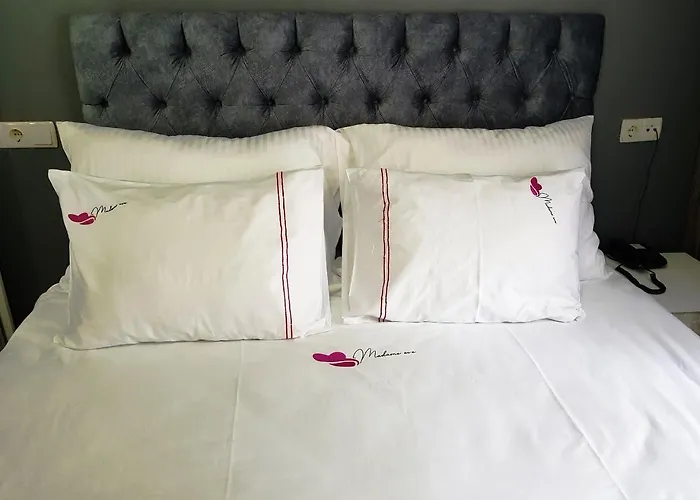 Fuat Bey Palace & 4*