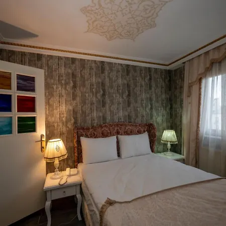 酒店 Fuat Bey Palace &